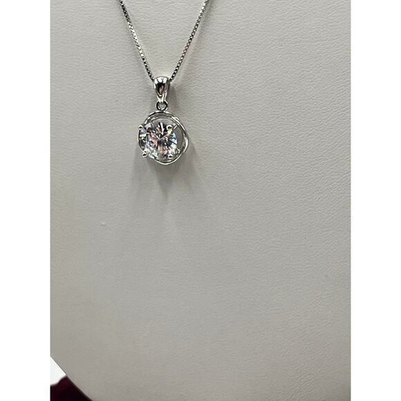 Helzberg Diamonds Sterling Silver Chain Solitaire CZ Pendant Necklace NWT - Picture 4 of 7